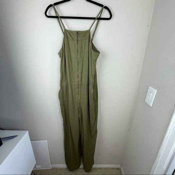 Soho New York Company Olive Green Rayon Jumpsuit M - Picture 2 of 16